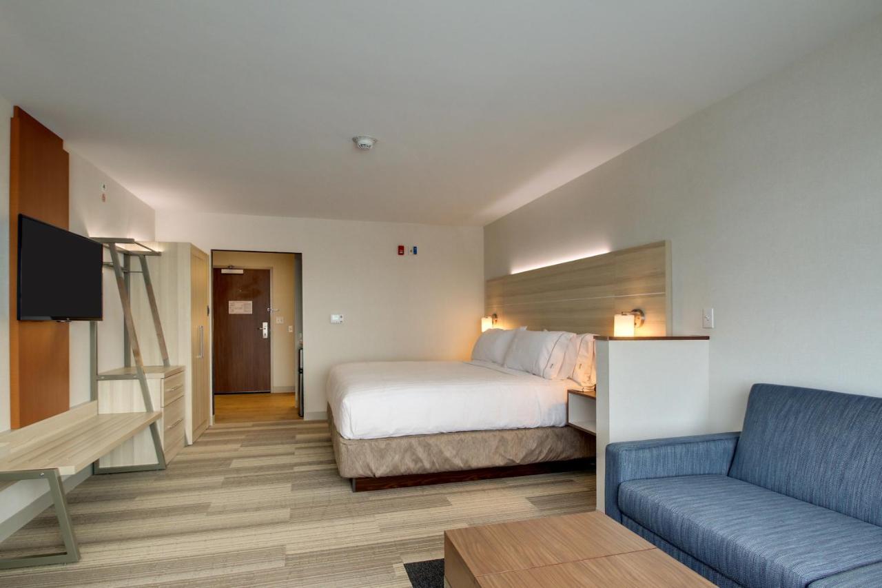 Holiday Inn Express & Suites Galesburg By Ihg Exterior foto